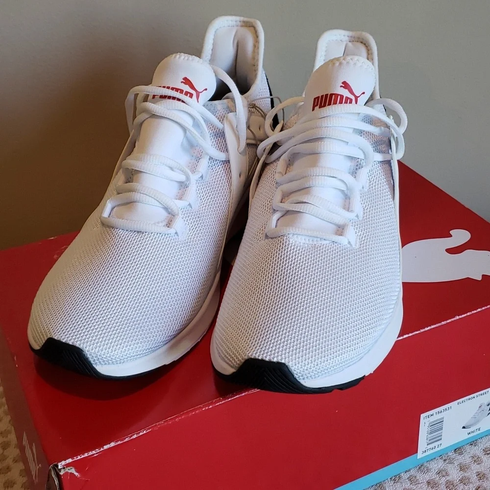Puma | Shoes | Men Puma Shoe Soft Foam | Poshmark display picture 1